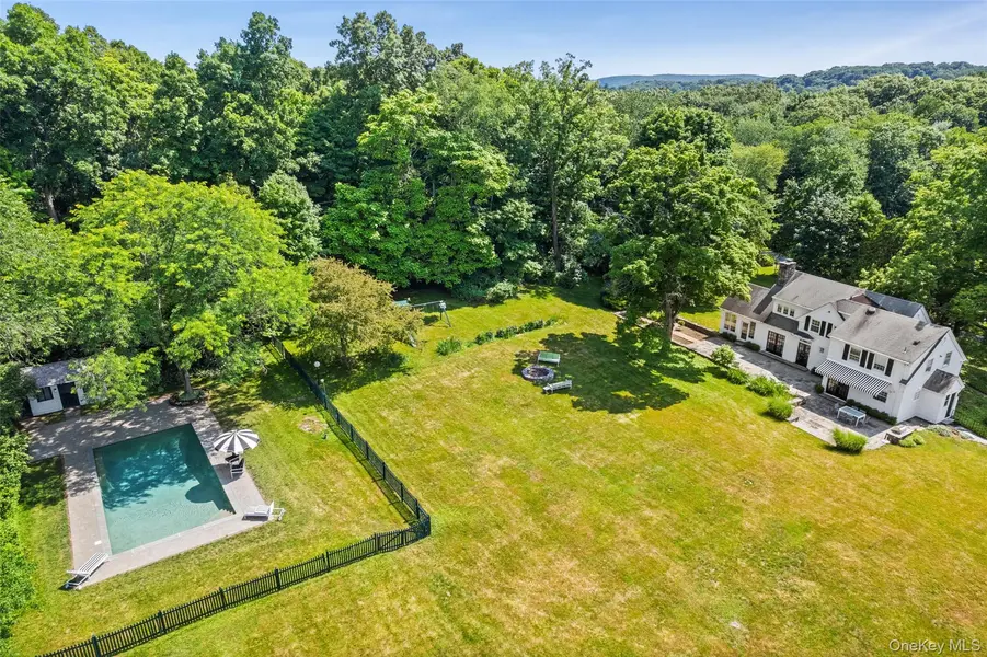 137 Boway RD, South Salem, NY 10590