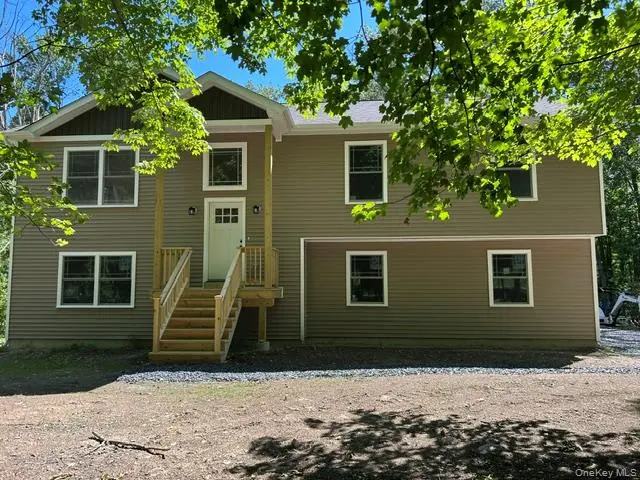 105 Bushville RD, Westtown, NY 10998
