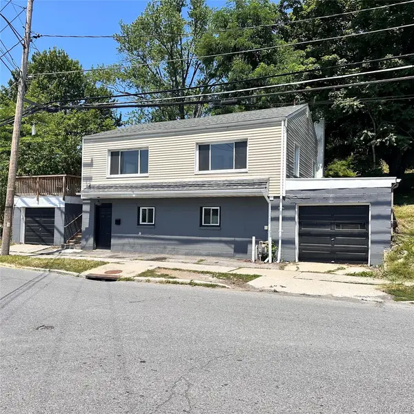 152 Smith ST #2, Poughkeepsie, NY 12601