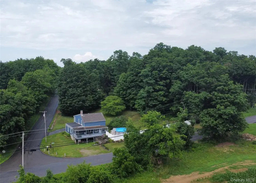 319 Blue Hill RD, Hopewell Junction, NY 12533