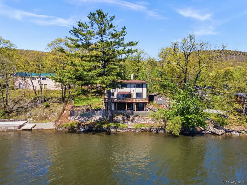 194 Jersey AVE #B, Greenwood Lake, NY 10925