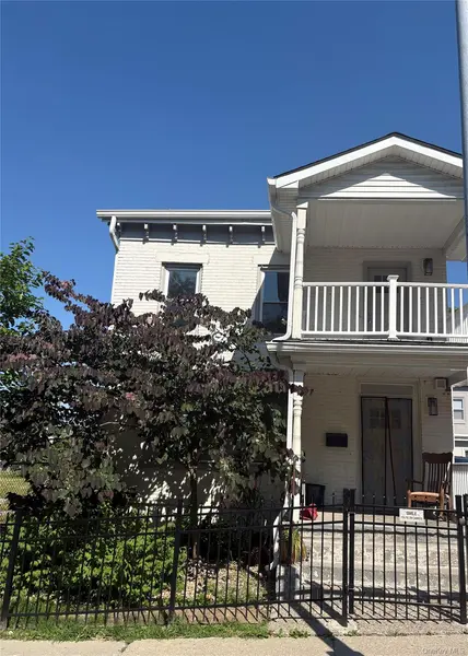 7 S Clinton ST #2, Poughkeepsie, NY 12601