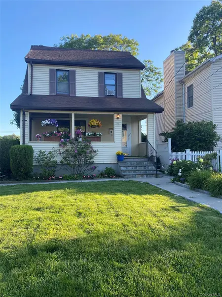 71 Longdale AVE, White Plains, NY 10607
