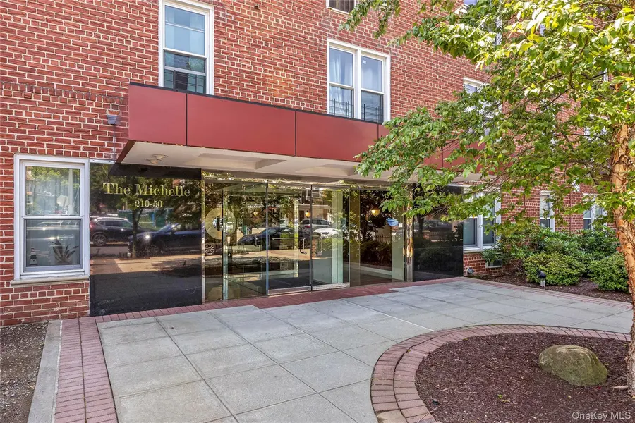 210-50 41st AVE #5C, Bayside, NY 11361