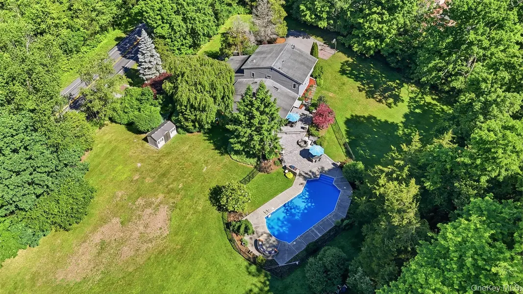 985 Craigville RD, Chester, NY 10918