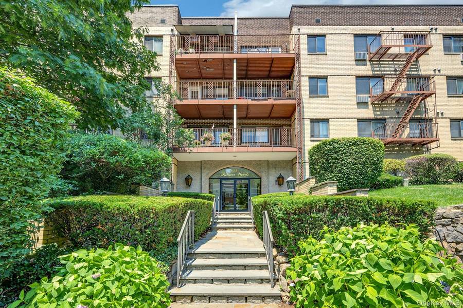 2221 Palmer AVE #3G, New Rochelle, NY 10801