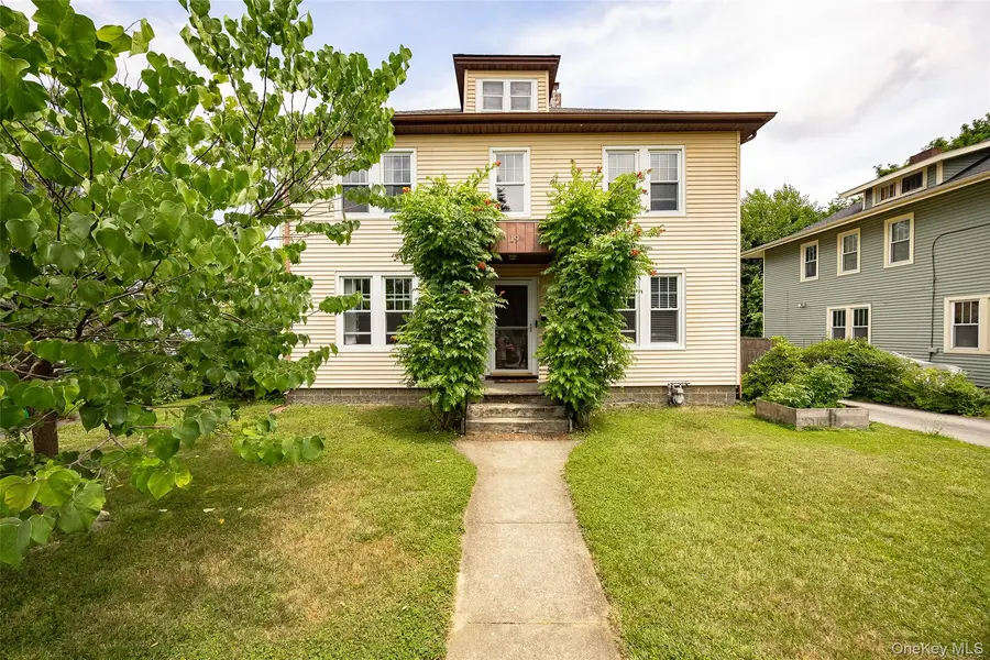 19 Lincoln AVE, Beacon, NY 12508