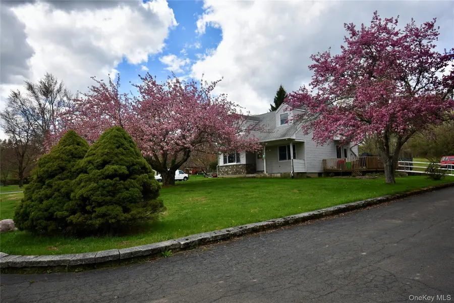 300 Ackertown RD, Monsey, NY 10952