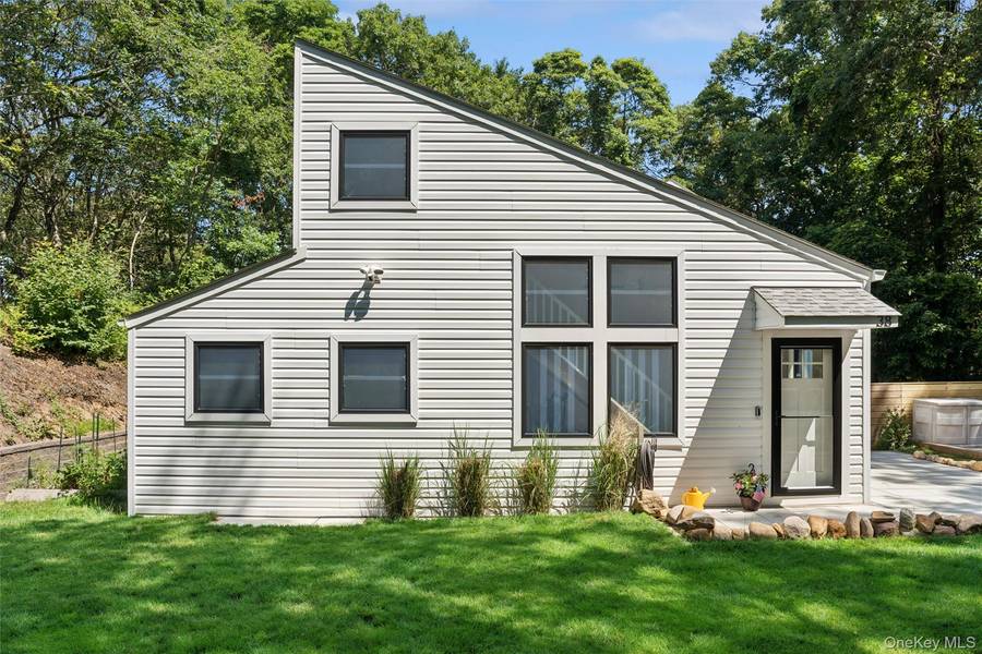 356 Oakleigh AVE #38, Baiting Hollow, NY 11933