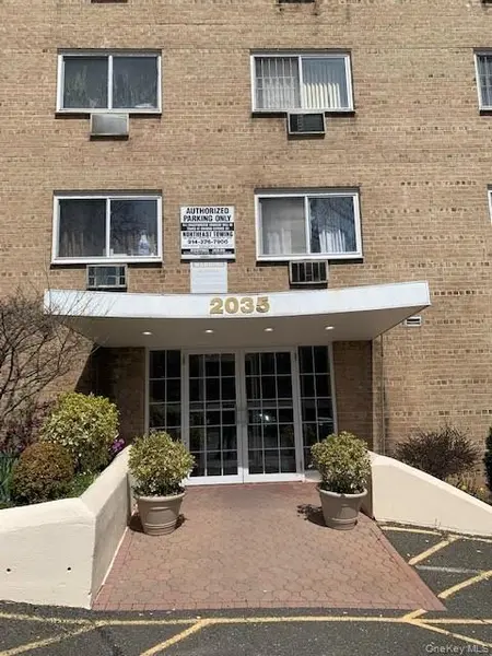 2035 Central Park AVE #2M, Yonkers, NY 10710