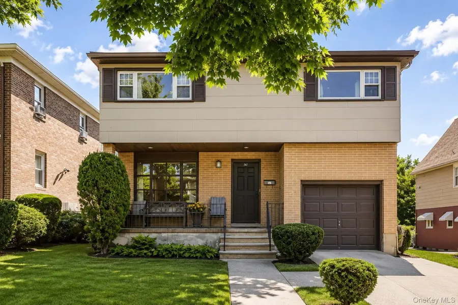 74 Highview AVE, Staten Island, NY 10301