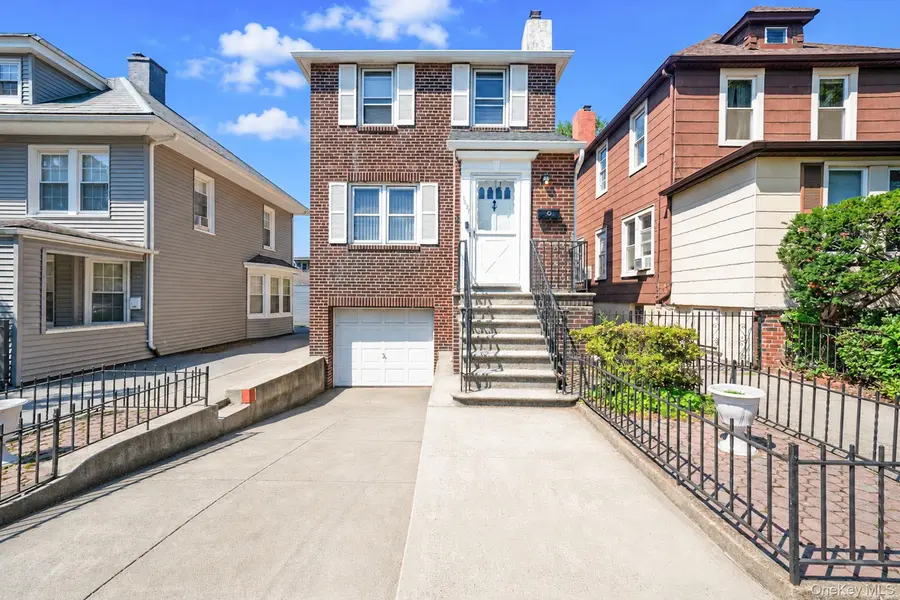 1621 Lurting AVE, Bronx, NY 10461