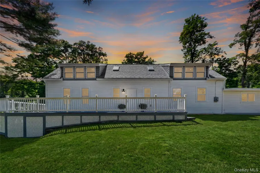 262 Linden AVE, Red Hook, NY 12571