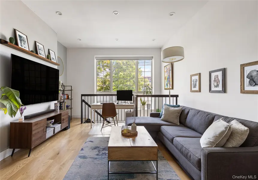 5-30 47th AVE #1A, Long Island City, NY 11101