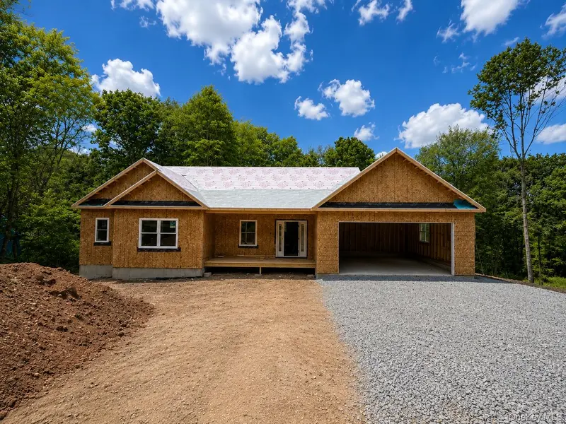 217 Tuckers Corners RD, Highland, NY 12528