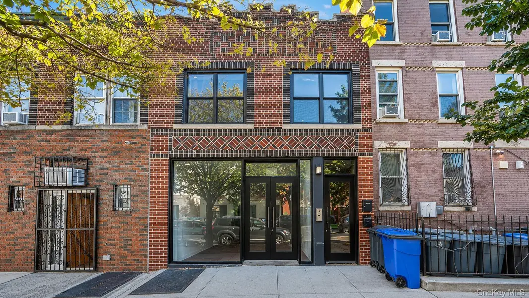 85 Rockaway AVE, Brooklyn, NY 11233