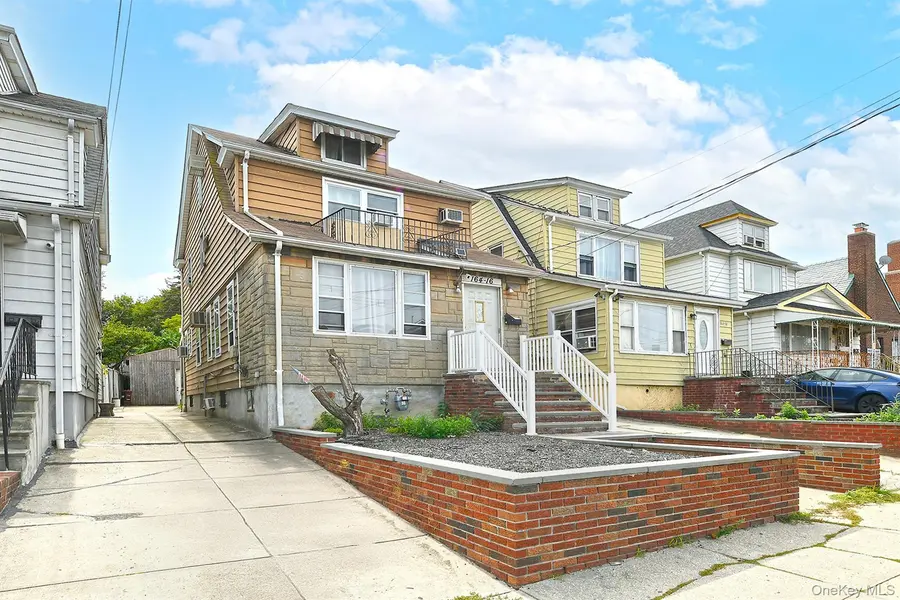 164-16 Goethals AVE, Jamaica, NY 11432