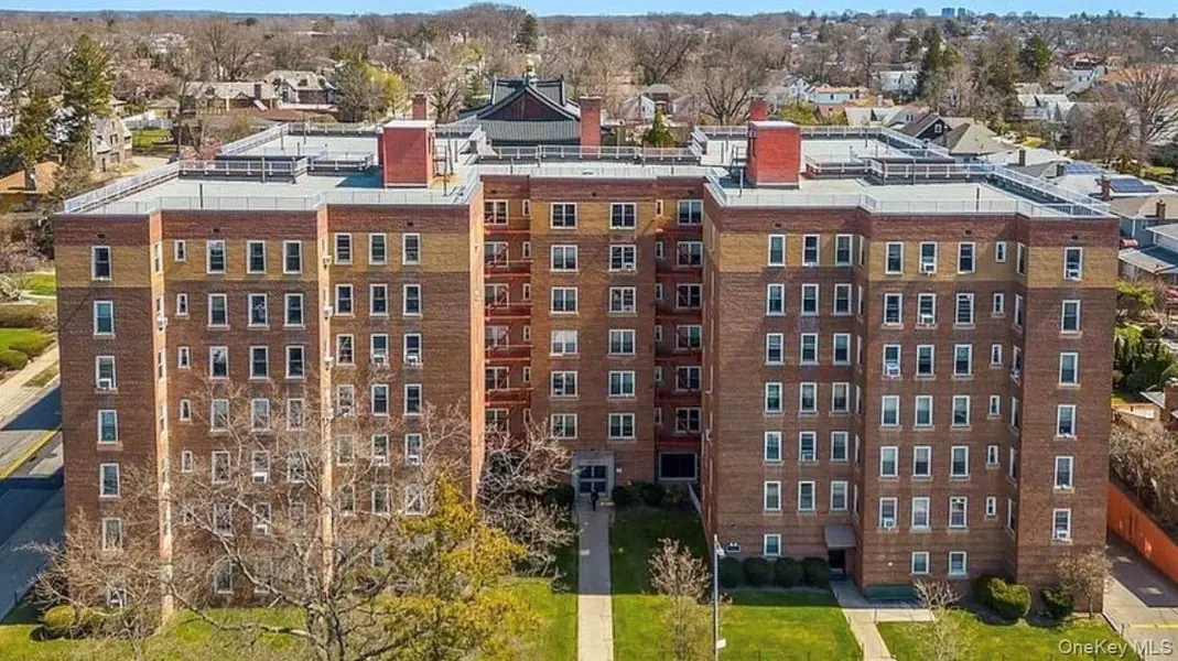 30-11 Parsons BLVD #2U, Flushing, NY 11354