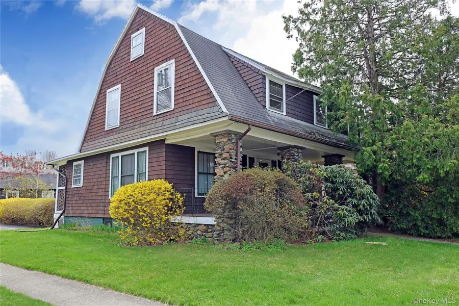 49 Corlies AVE, Poughkeepsie, NY 12601