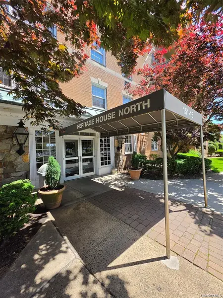151-15 84th ST #1N, Howard Beach, NY 11414