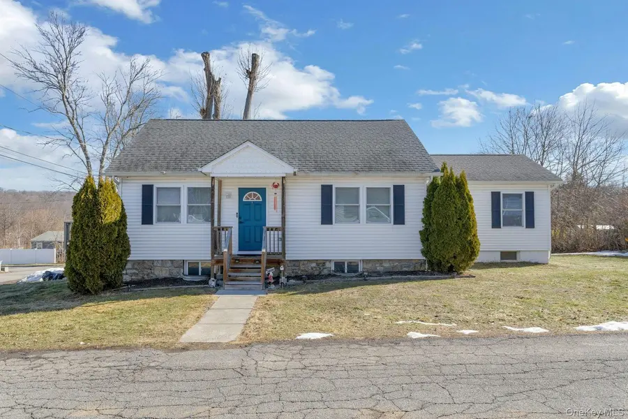34 Ashburton, Carmel, NY 10512