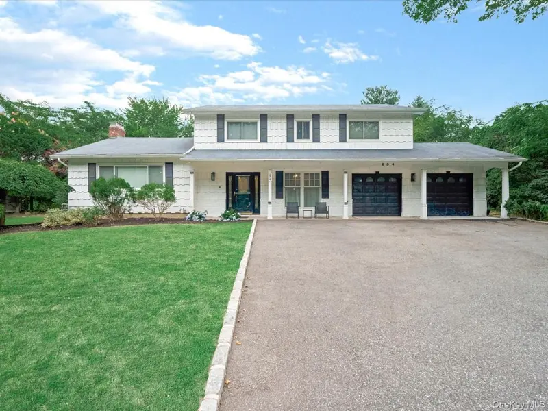 234 Townline RD, Commack, NY 11725