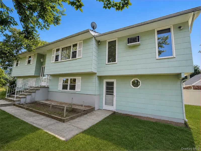 14 Lafayette AVE, West Haverstraw, NY 10993