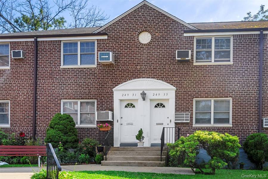 249-33 64th AVE #1, Little Neck, NY 11362