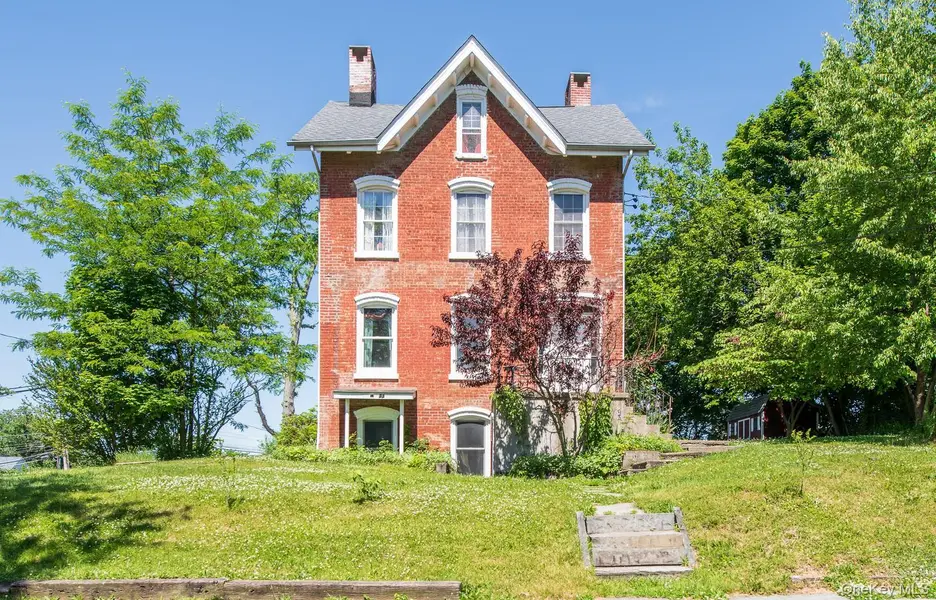 33 Cliff ST, Beacon, NY 12508