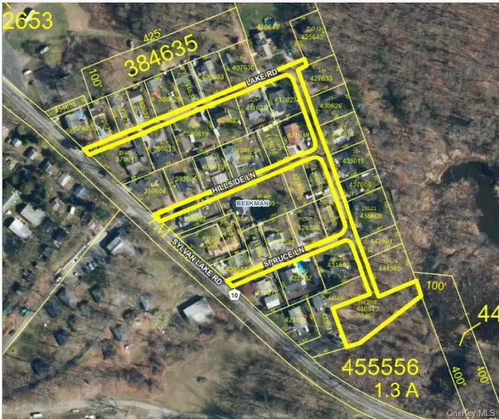 53 Lake RD, Hopewell Junction, NY 12533