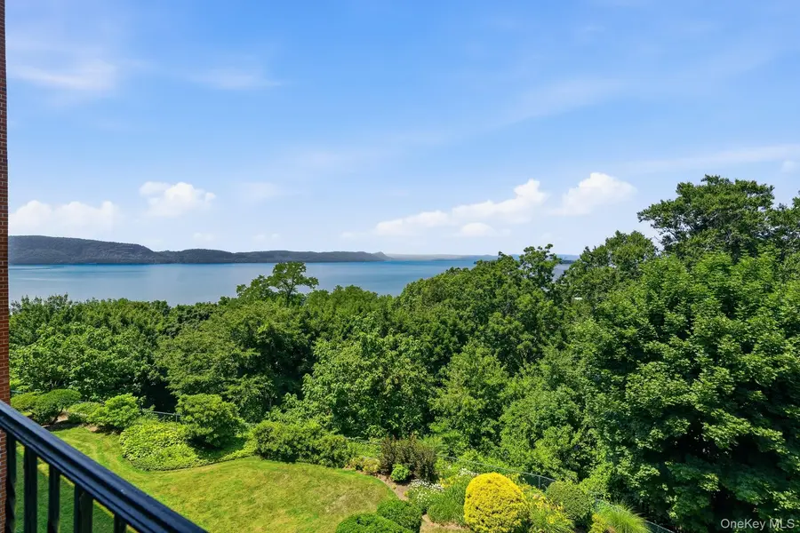 16 Rockledge AVE #5P-2, Ossining, NY 10562