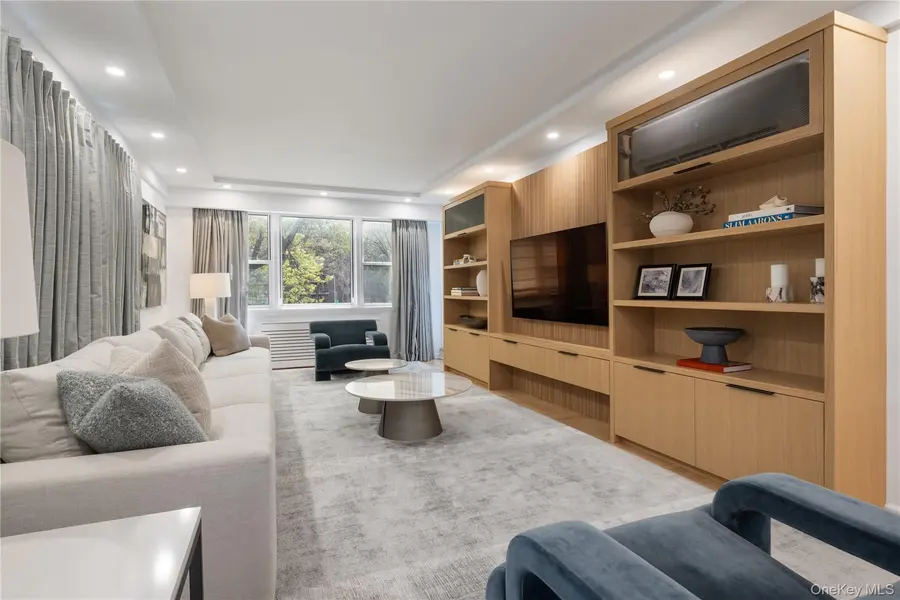 3725 Henry Hudson Pkwy #3DE, Bronx, NY 10463
