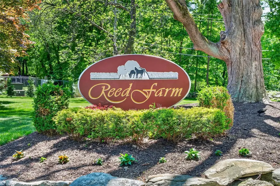 204 Autumn LN, Brewster, NY 10509