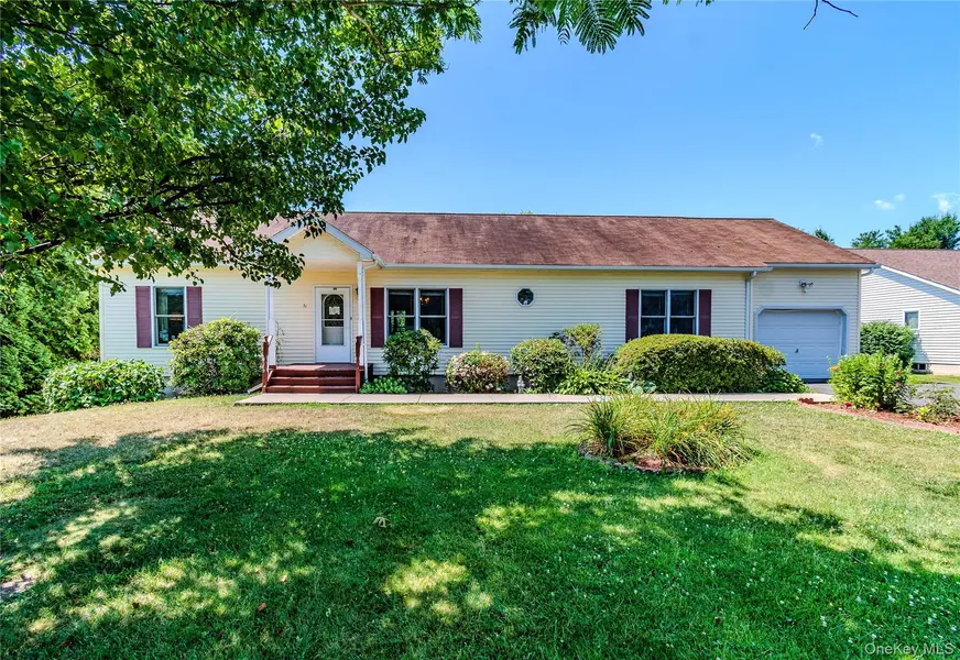 31 Josephs DR, Saugerties, NY 12477