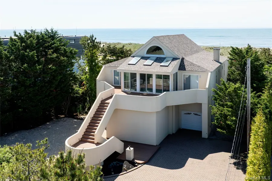 373 Dune RD, Westhampton Beach, NY 11978