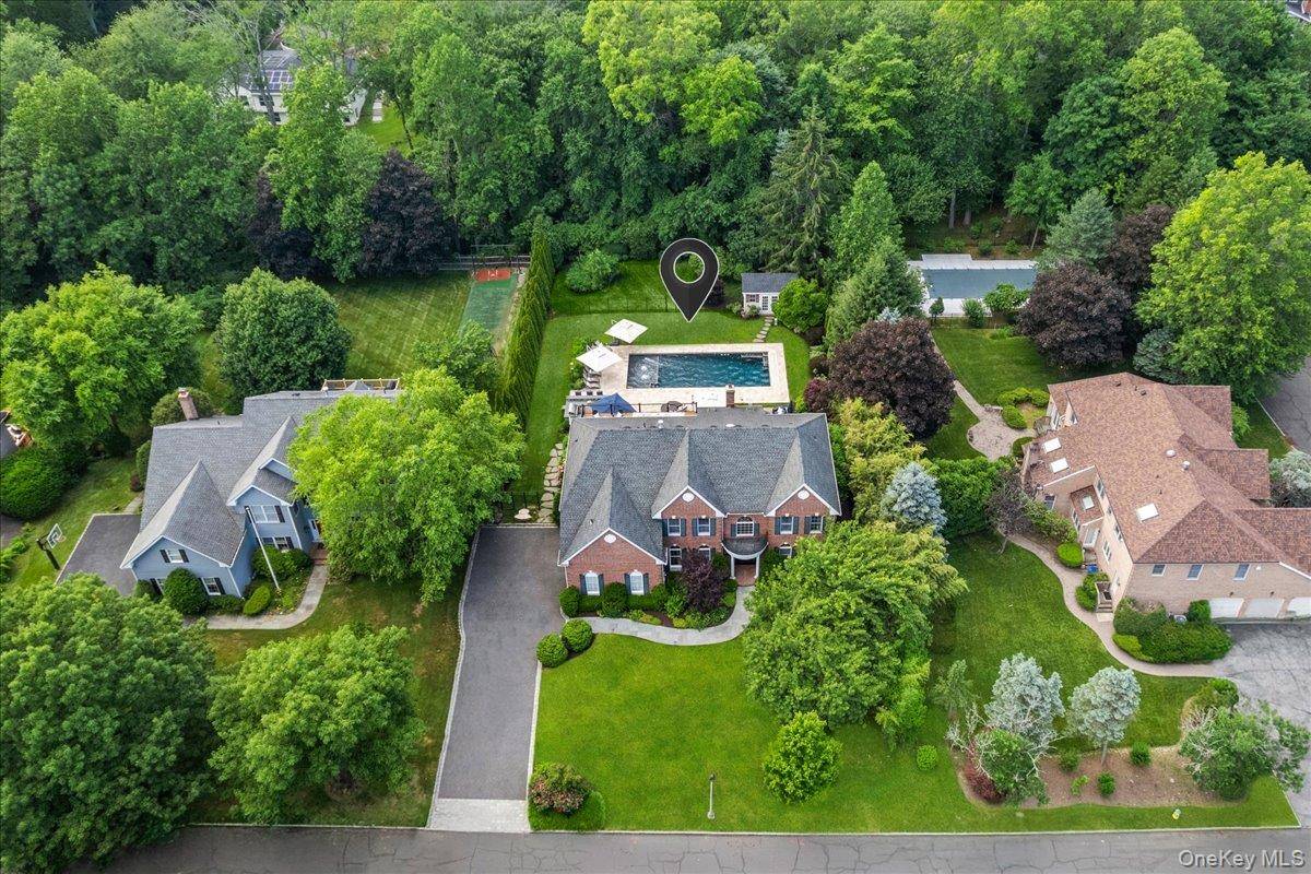 32 Rolling Ridge RD, White Plains, NY 10605