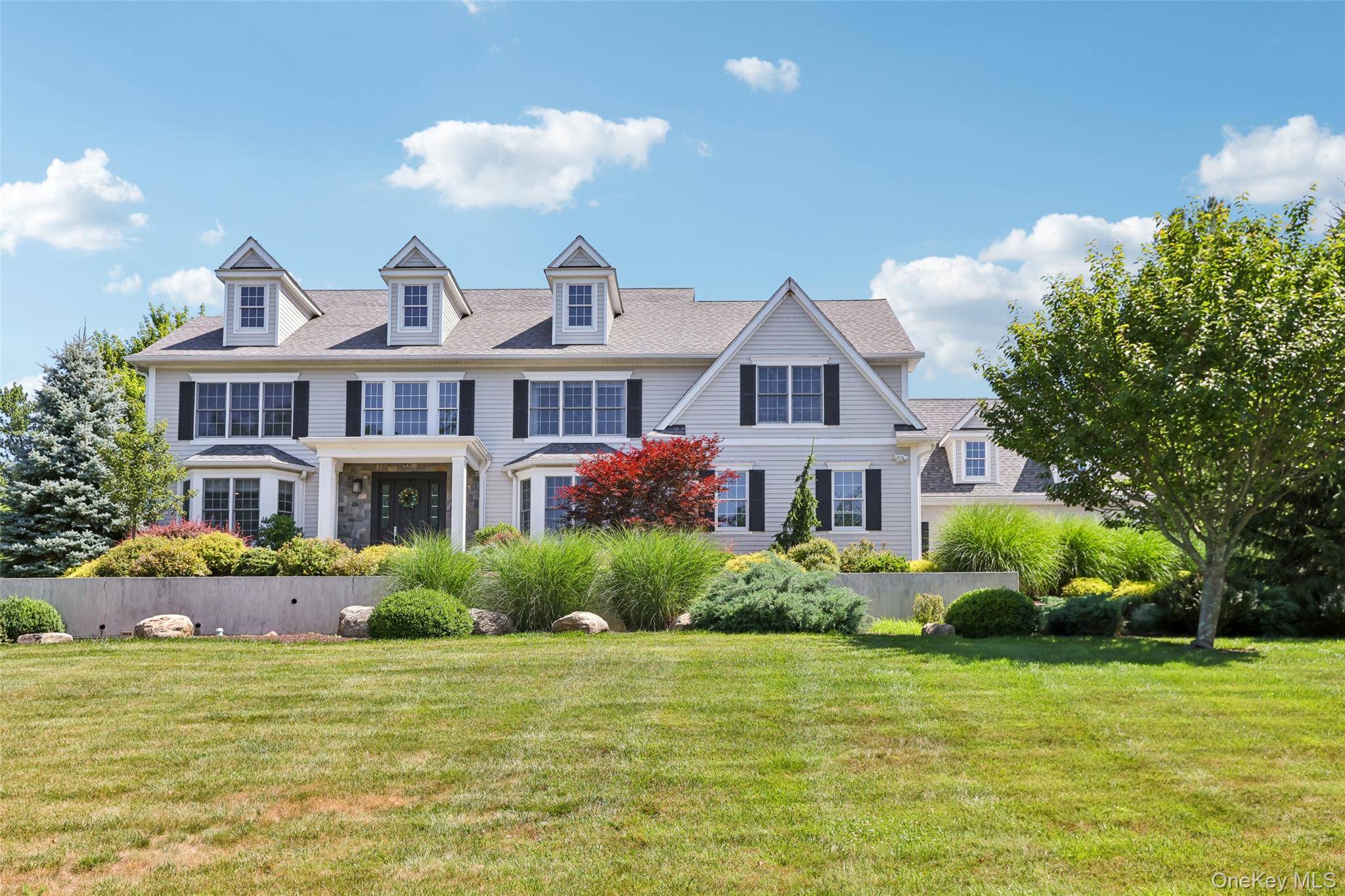15 Heritage DR, Pleasantville, NY 10570