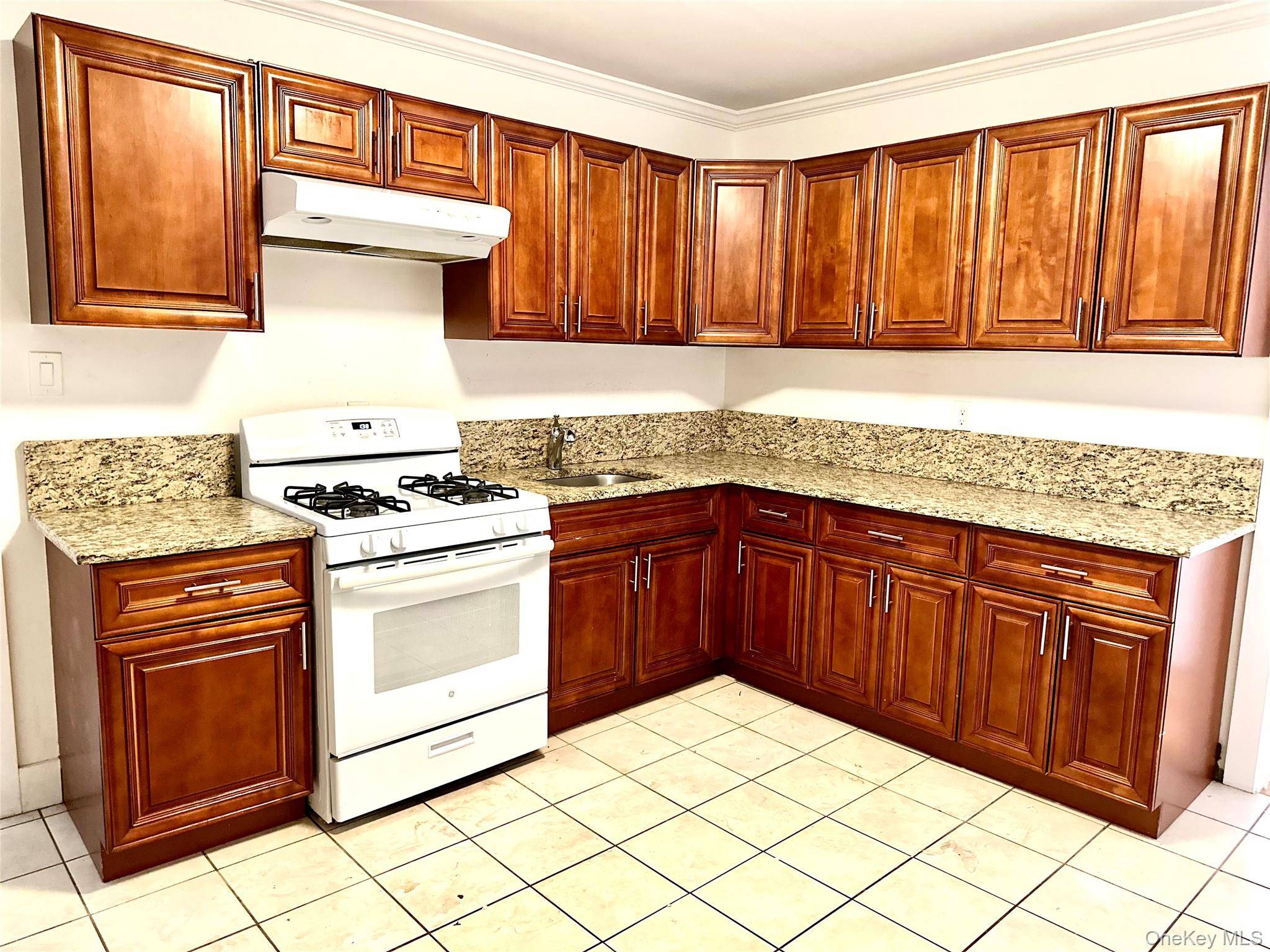 232 Fifth AVE #S (right side), Pelham, NY 10803