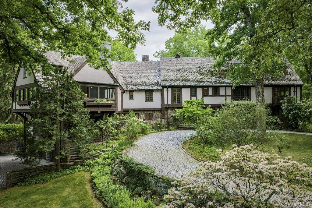 335 Croton Dam RD, Ossining, NY 10562