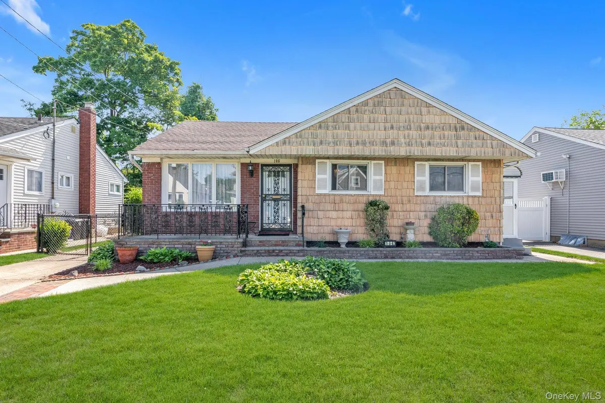 106 Green AVE, Hempstead, NY 11550