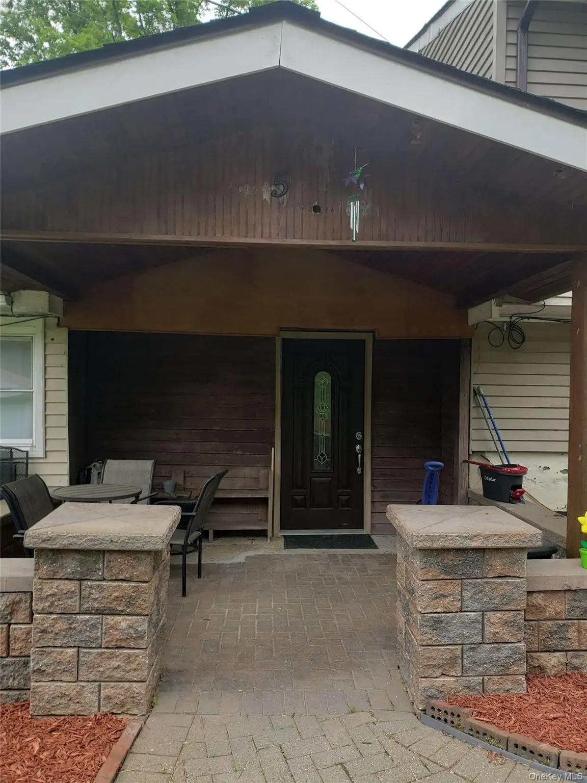 1446 Salt Point TPKE, Pleasant Valley, NY 12569