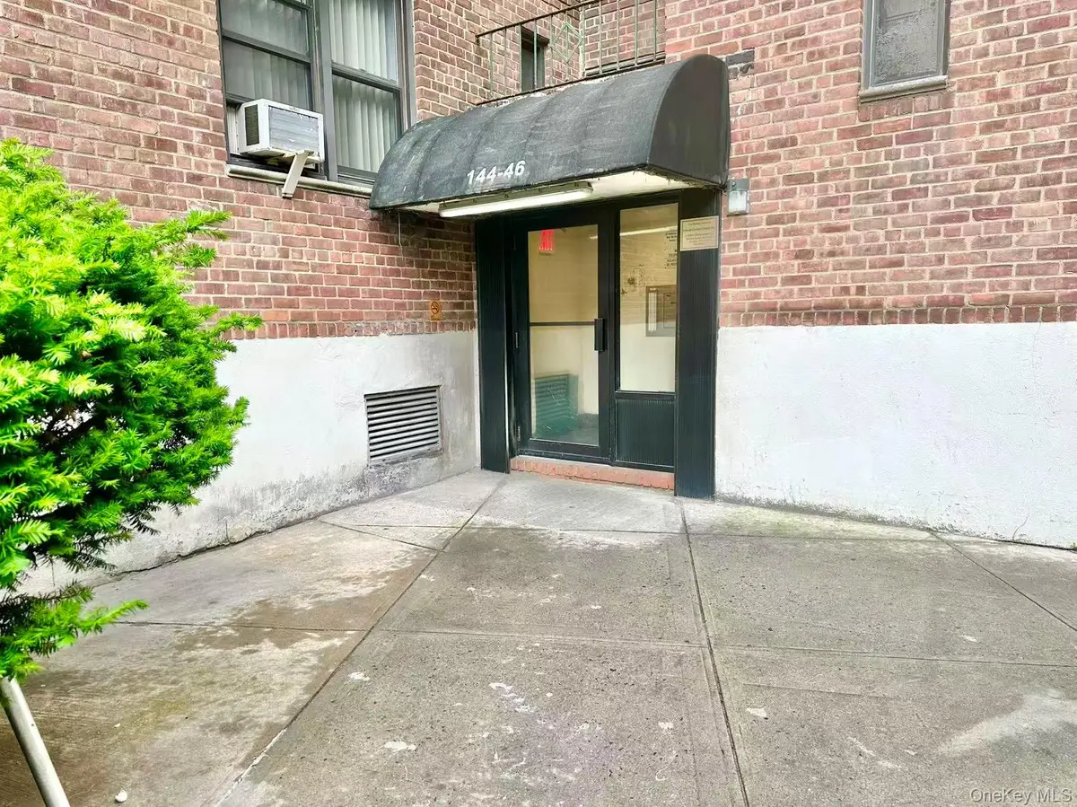 144-46 38th AVE #2F, Flushing, NY 11354