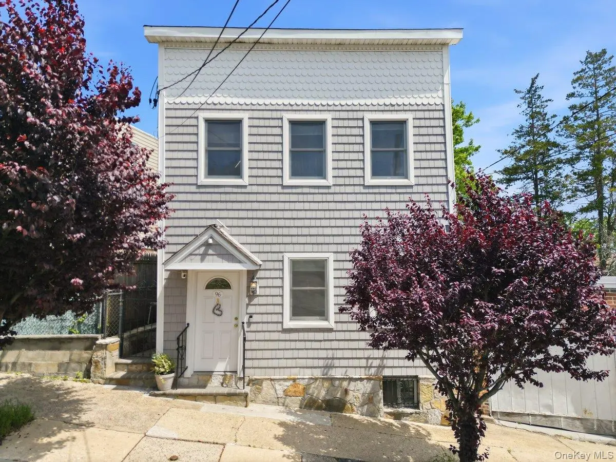 96 Wakefield AVE, Yonkers, NY 10704