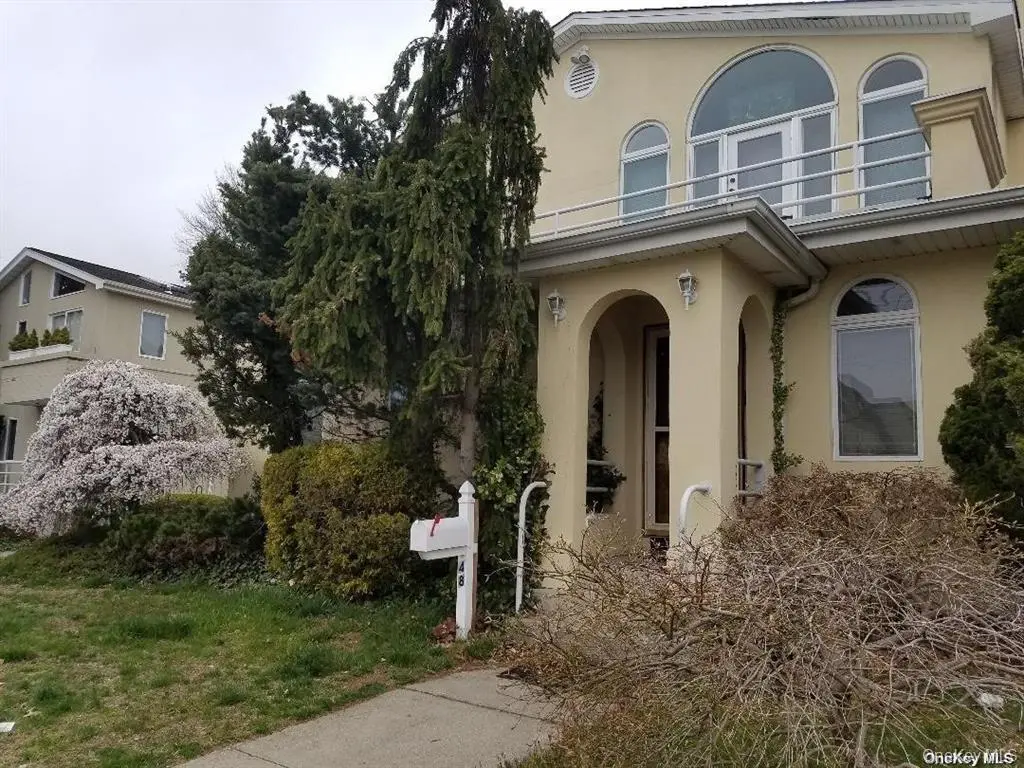 48 Orchard Beach BLVD, Port Washington, NY 11050