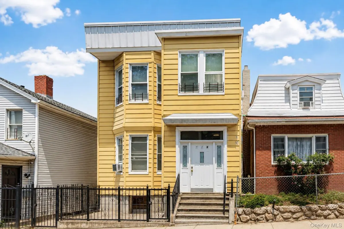 123 Oliver AVE, Yonkers, NY 10701