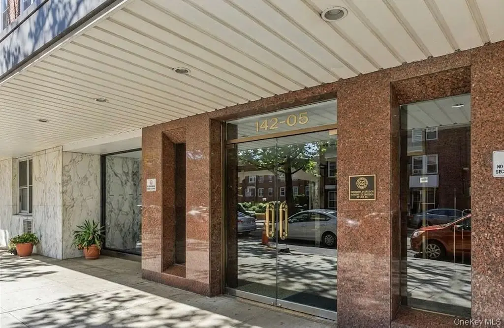142-05 Roosevelt AVE #415, Flushing, NY 11354