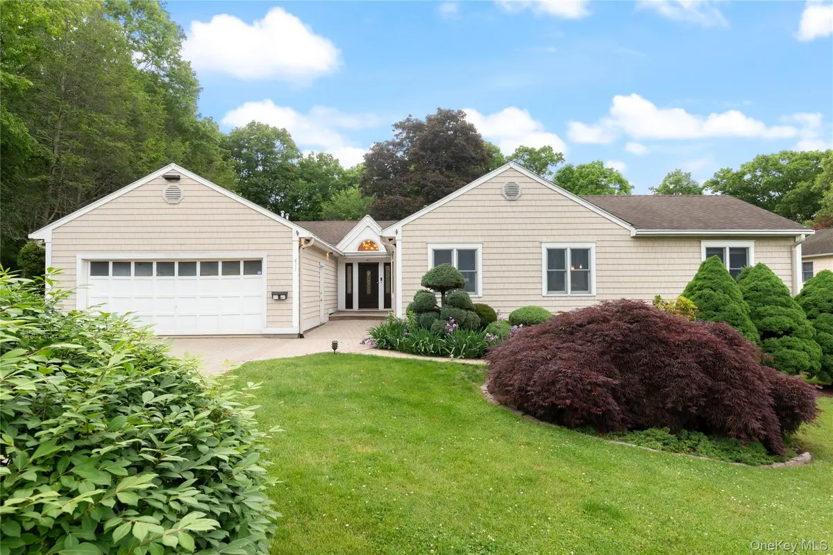 411 S Chelsea RD, White Plains, NY 10603