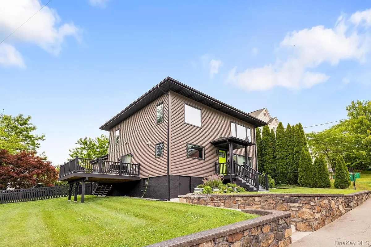 12 Schenck AVE, Beacon, NY 12508