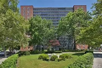 97-07 63rd RD #15B, Rego Park, NY 11374