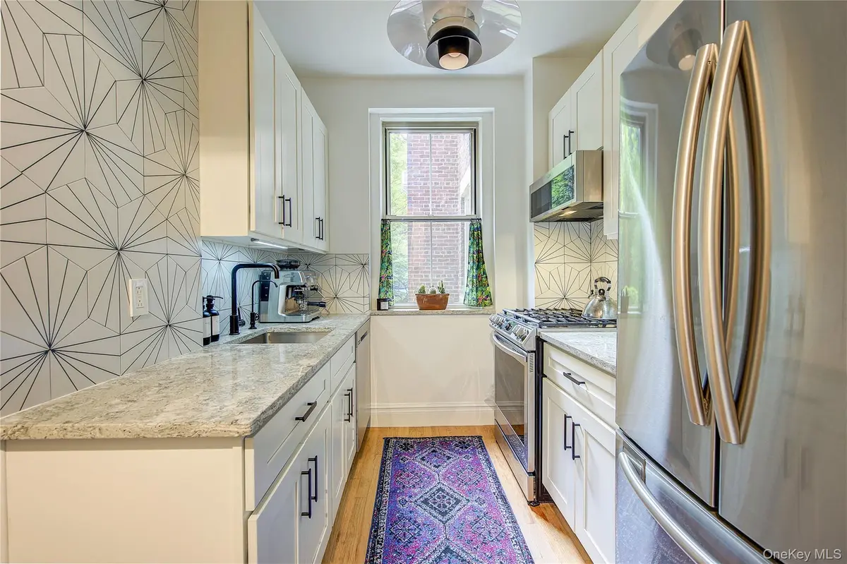35-15 78th ST #1, Jackson Heights, NY 11372